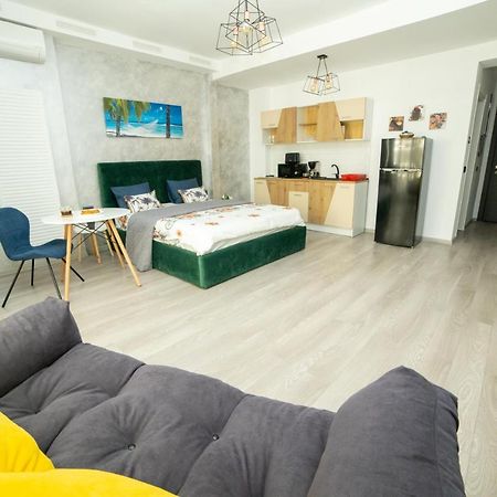 Studio 60 By The Beach Mamaia, Free Parking Casa Del Mar ภายนอก รูปภาพ