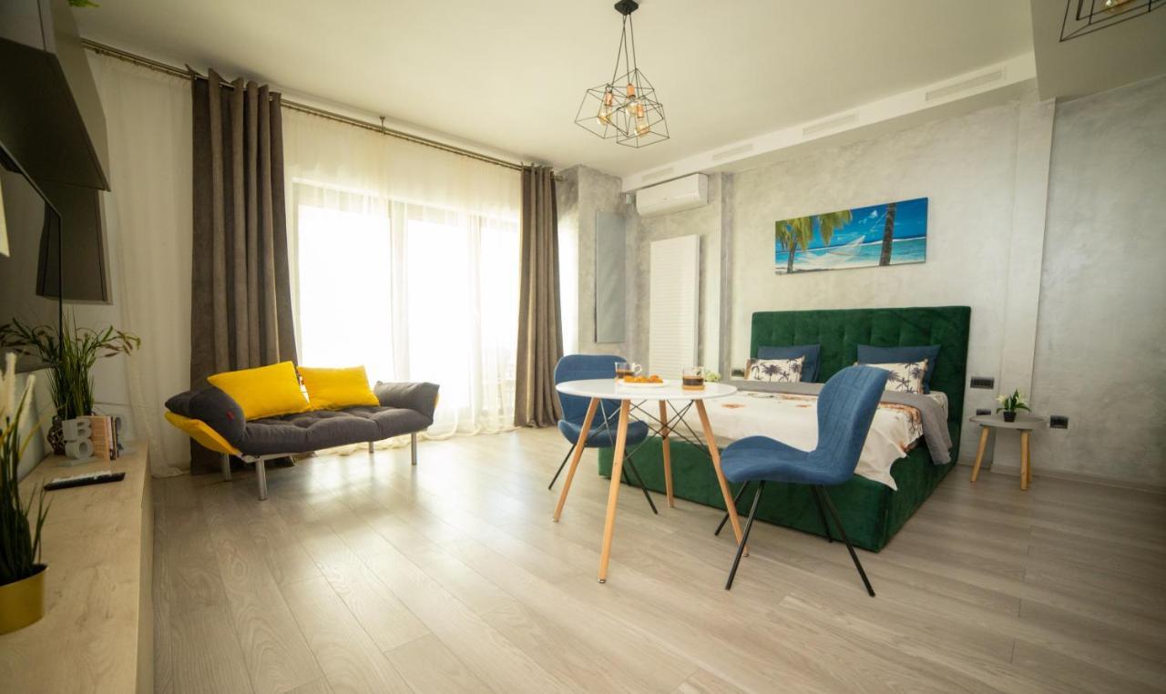 Studio 60 By The Beach Mamaia, Free Parking Casa Del Mar ภายนอก รูปภาพ