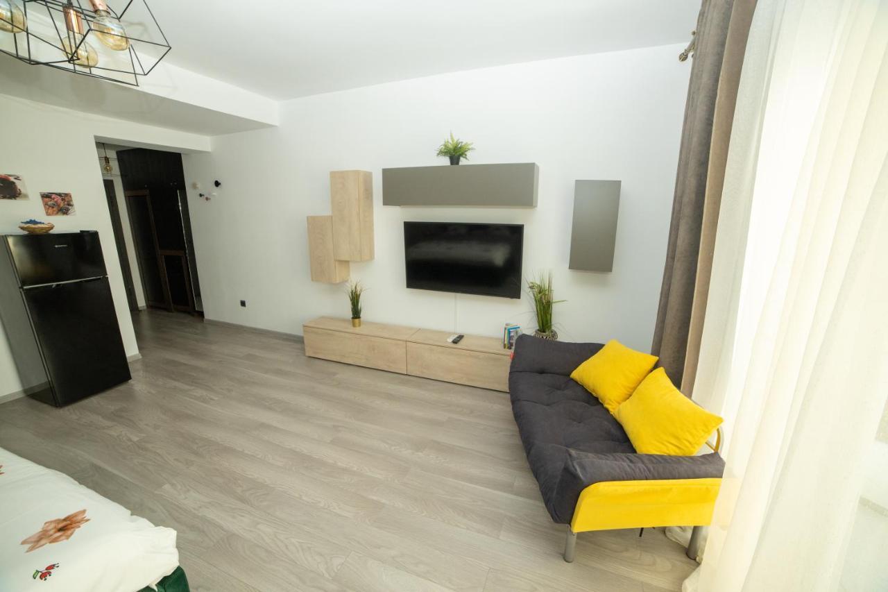 Studio 60 By The Beach Mamaia, Free Parking Casa Del Mar ภายนอก รูปภาพ