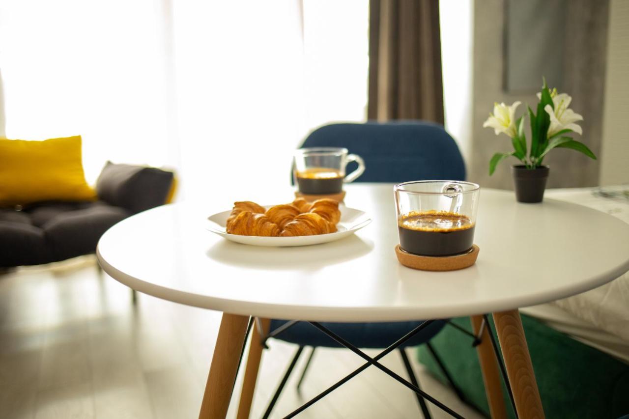 Studio 60 By The Beach Mamaia, Free Parking Casa Del Mar ภายนอก รูปภาพ